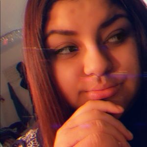 Meet your Posher, Angelina